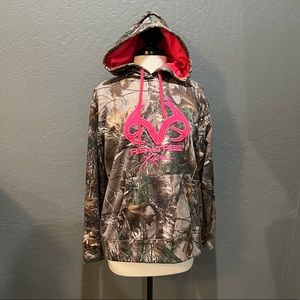 Real tree Camo sweatshirt